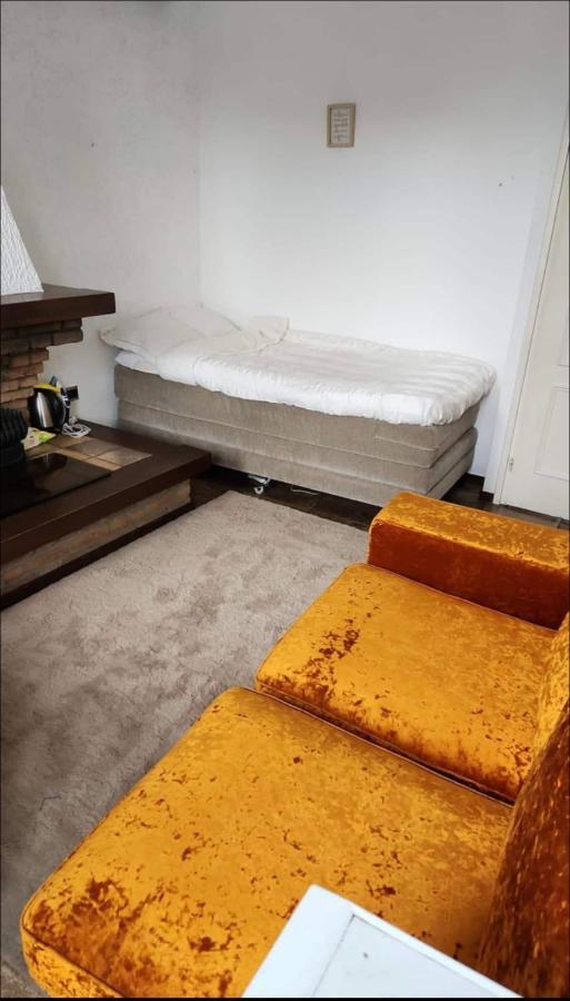 Private Room In The Centre Of Tilbourg Extérieur photo