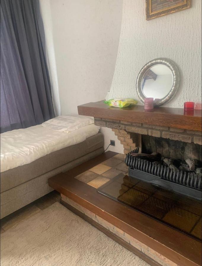 Private Room In The Centre Of Tilbourg Extérieur photo