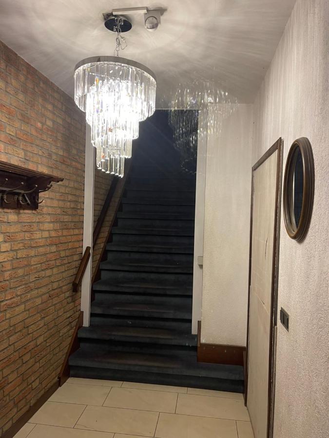 Private Room In The Centre Of Tilbourg Extérieur photo